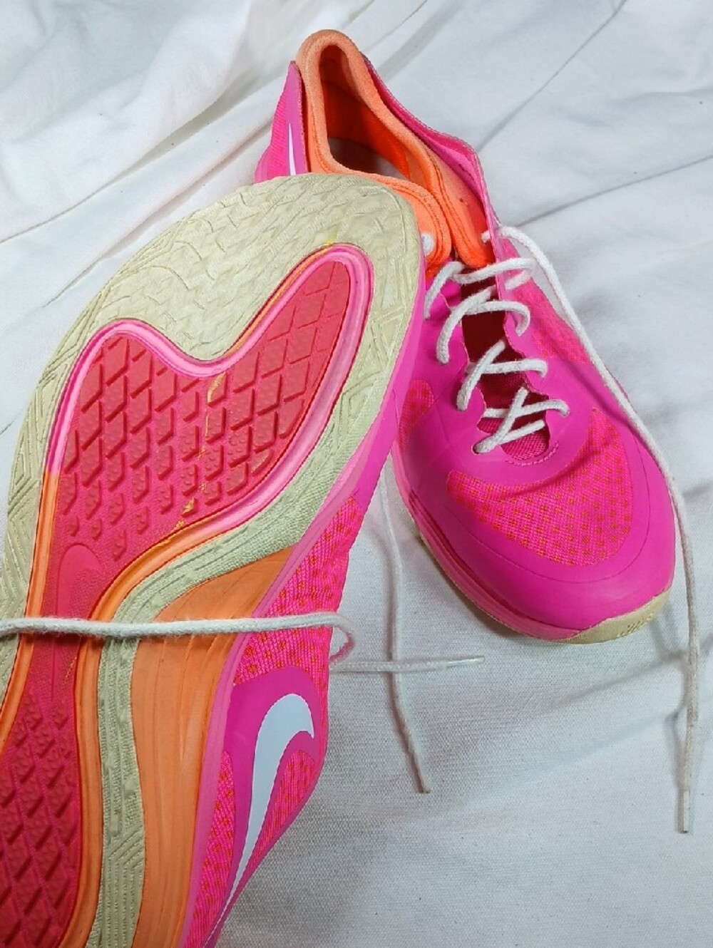 Nike Women's Hot Pink Running Shoes with Orange Interior - Picture 5 of 9